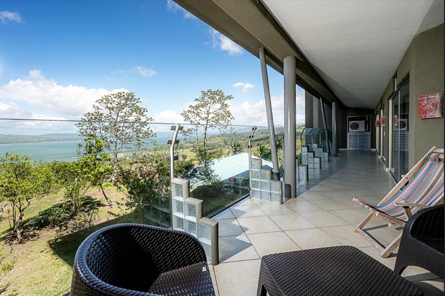Lake Arenal Condos Naranjos Agrios Bagian luar foto