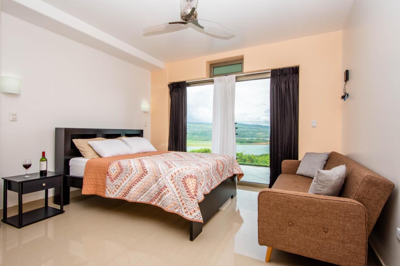 Lake Arenal Condos Naranjos Agrios Bagian luar foto
