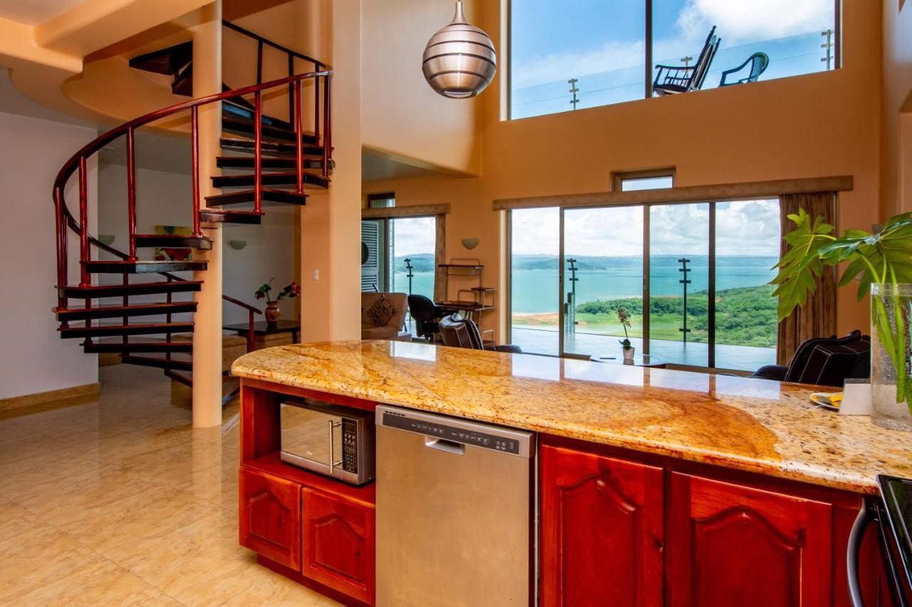 Lake Arenal Condos Naranjos Agrios Bagian luar foto