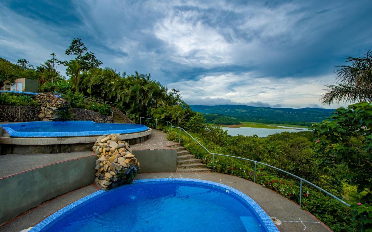 Lake Arenal Condos Naranjos Agrios Bagian luar foto